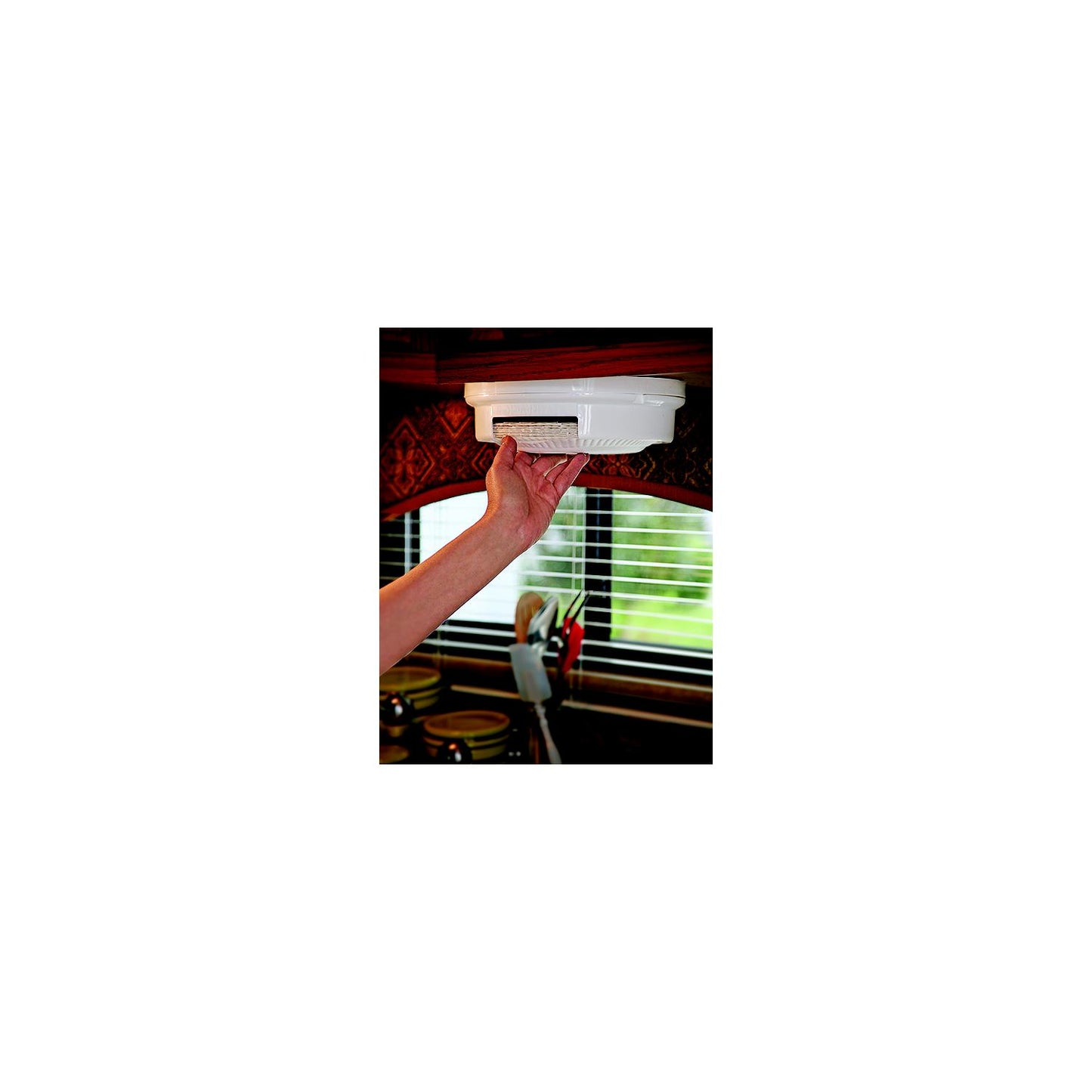Camco Pop-A-Plate®